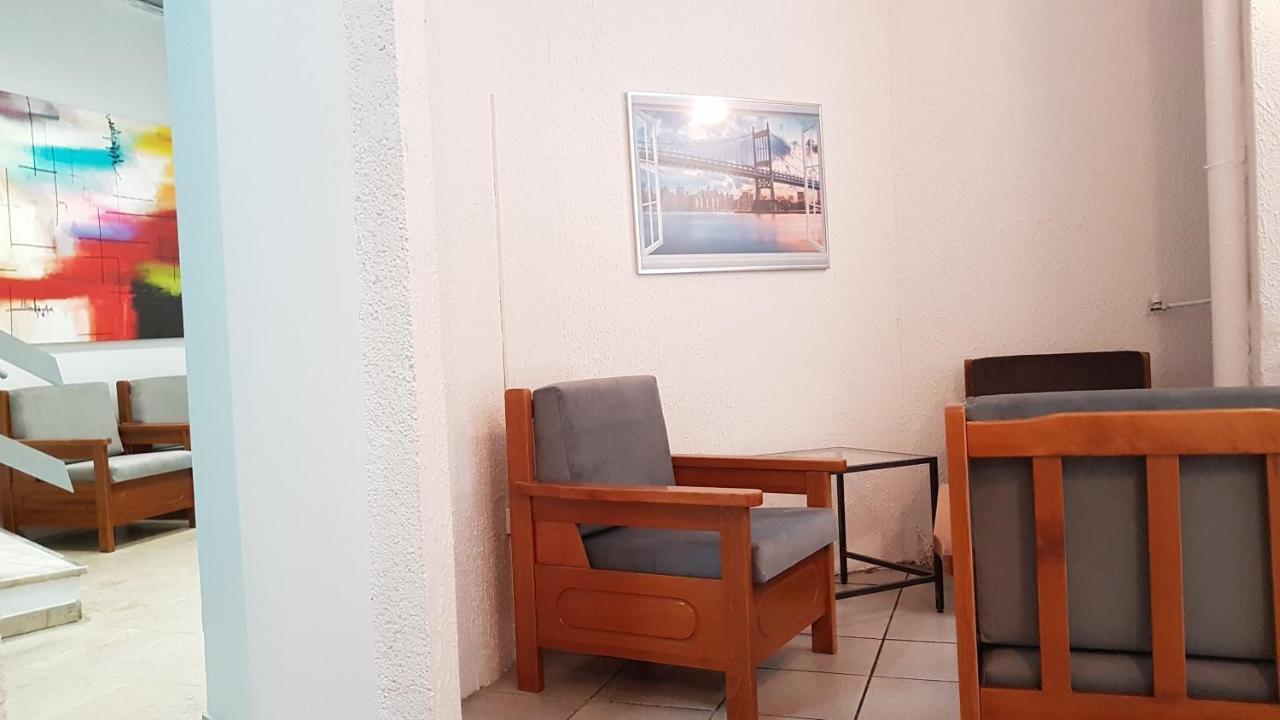 Palette Apartment Champagne - Athens Center, 6 Bd, 3 Bath Atenas Exterior foto