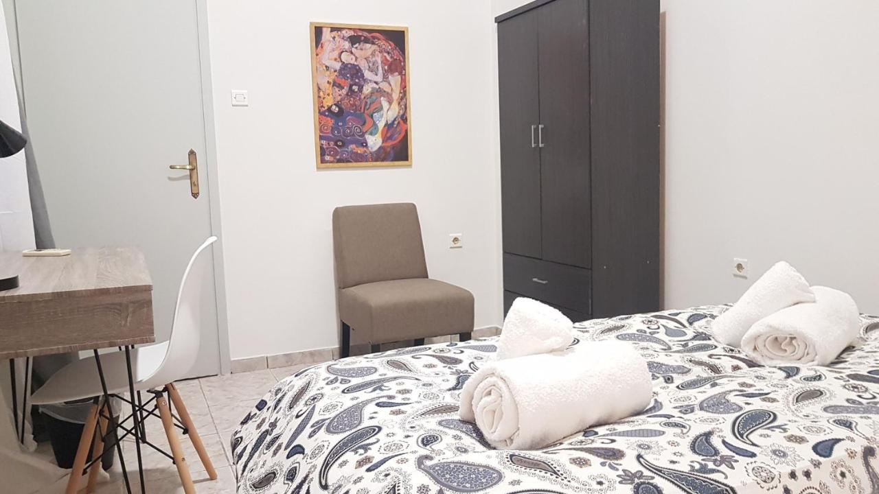 Palette Apartment Champagne - Athens Center, 6 Bd, 3 Bath Atenas Exterior foto
