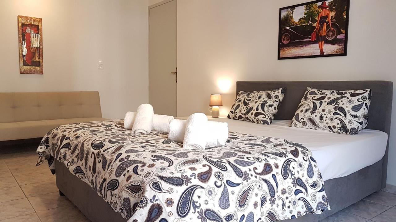 Palette Apartment Champagne - Athens Center, 6 Bd, 3 Bath Atenas Exterior foto