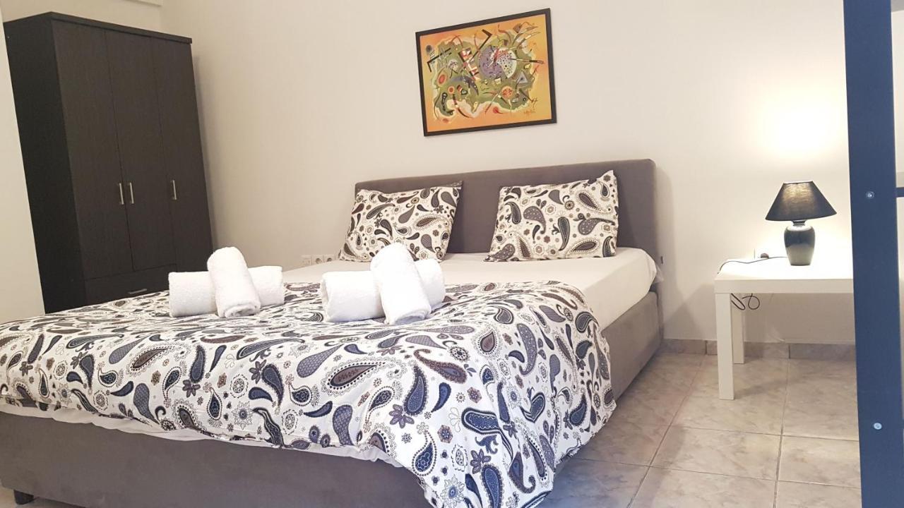 Palette Apartment Champagne - Athens Center, 6 Bd, 3 Bath Atenas Exterior foto